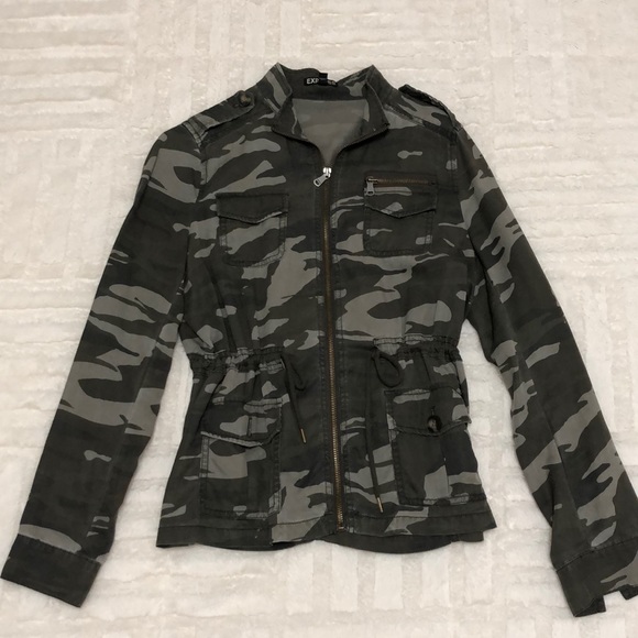 Express Jacket - Picture 2 of 6